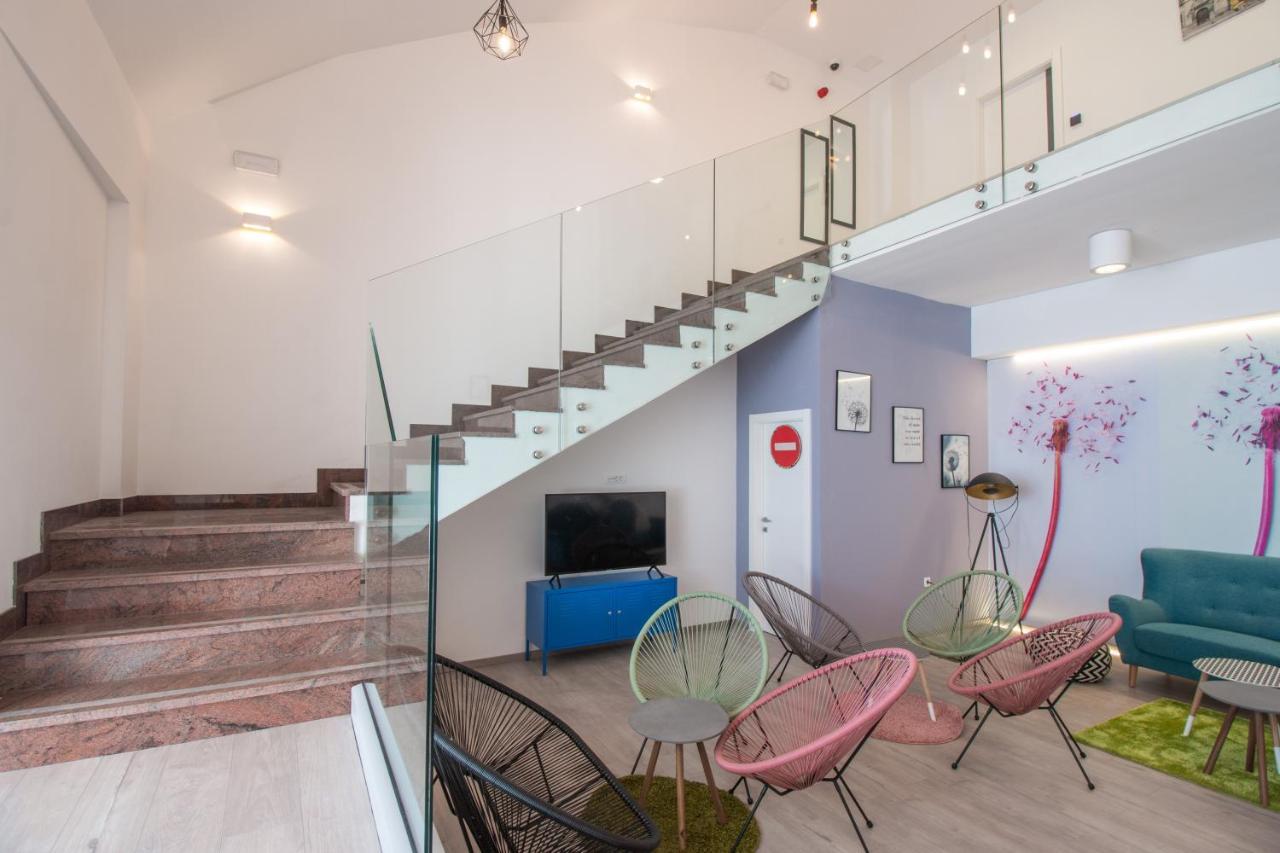 Dandelion Hostel Zadar Dış mekan fotoğraf