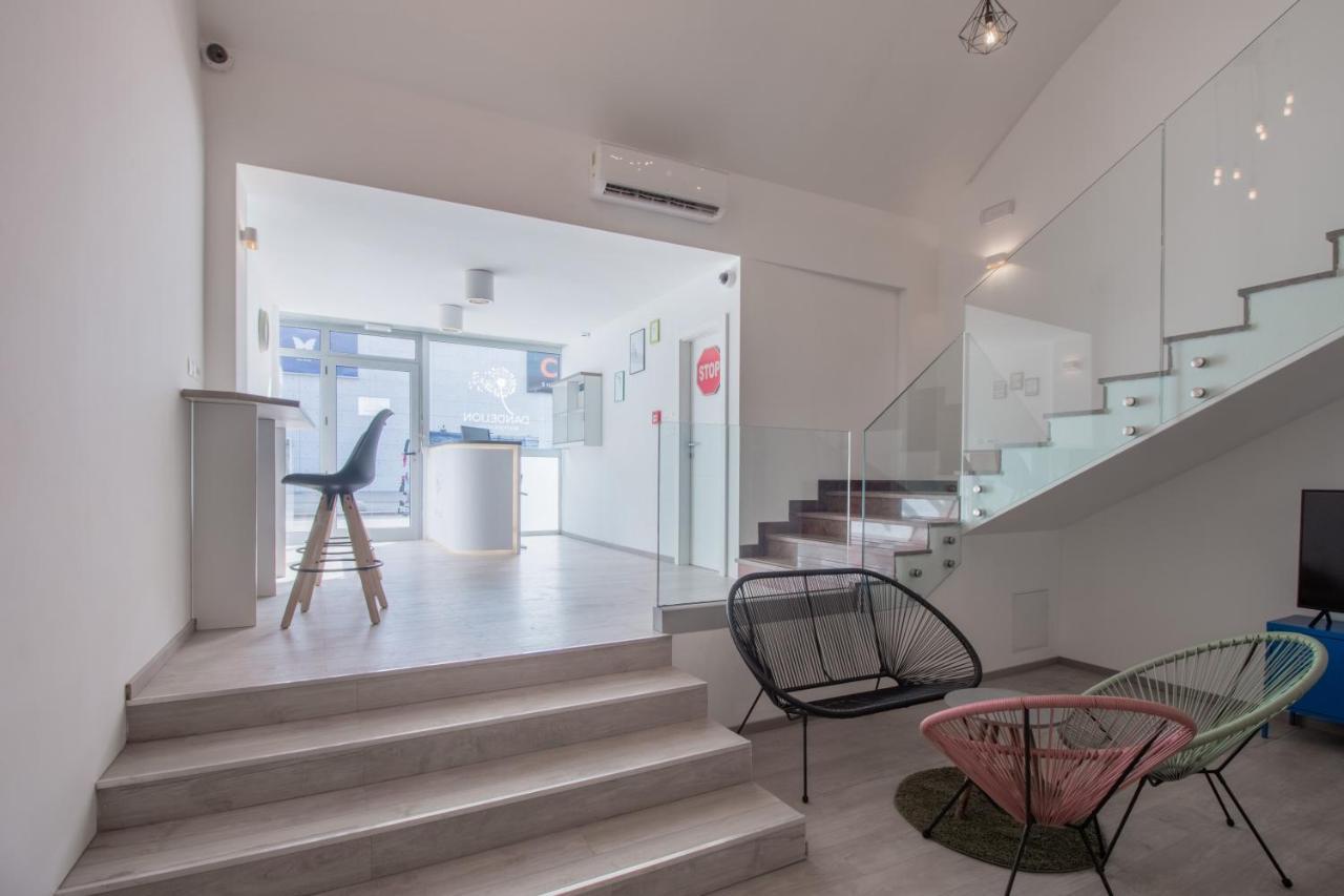 Dandelion Hostel Zadar Dış mekan fotoğraf
