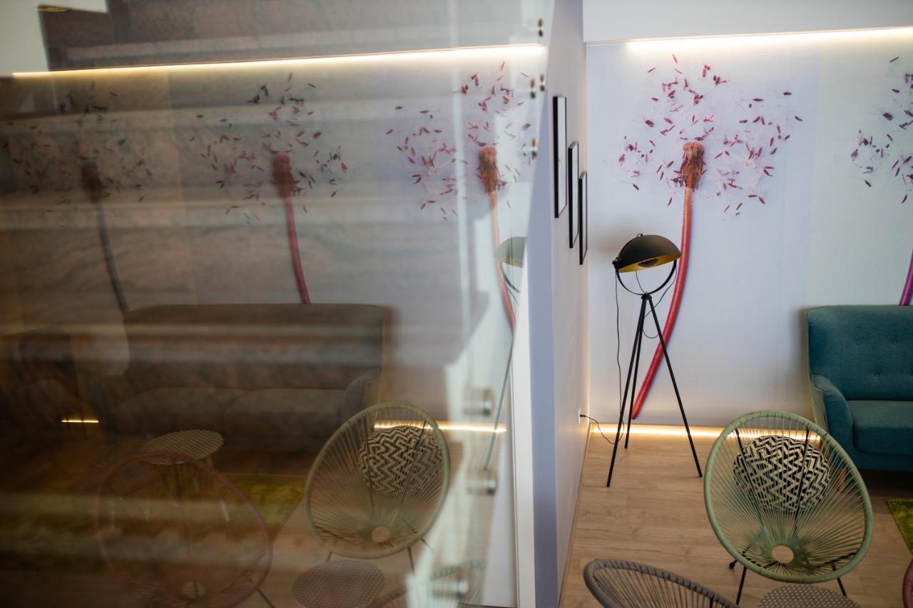 Dandelion Hostel Zadar Dış mekan fotoğraf